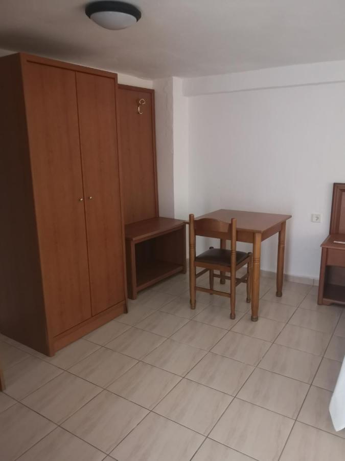 Gatos Beach Ξενοδοχείο Πευκοχώρι Εξωτερικό φωτογραφία